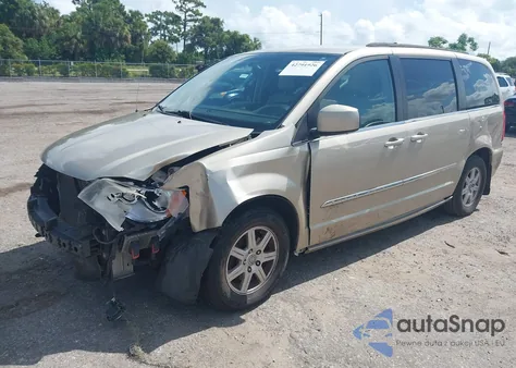 2012 Chrysler Town & Country Touring from USA, damaged, VIN 2C4RC1BG3CR331003